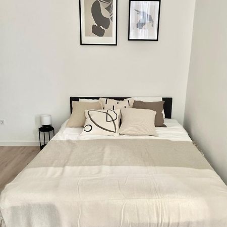 Cozy Apartment In Central Budapest Exterior foto